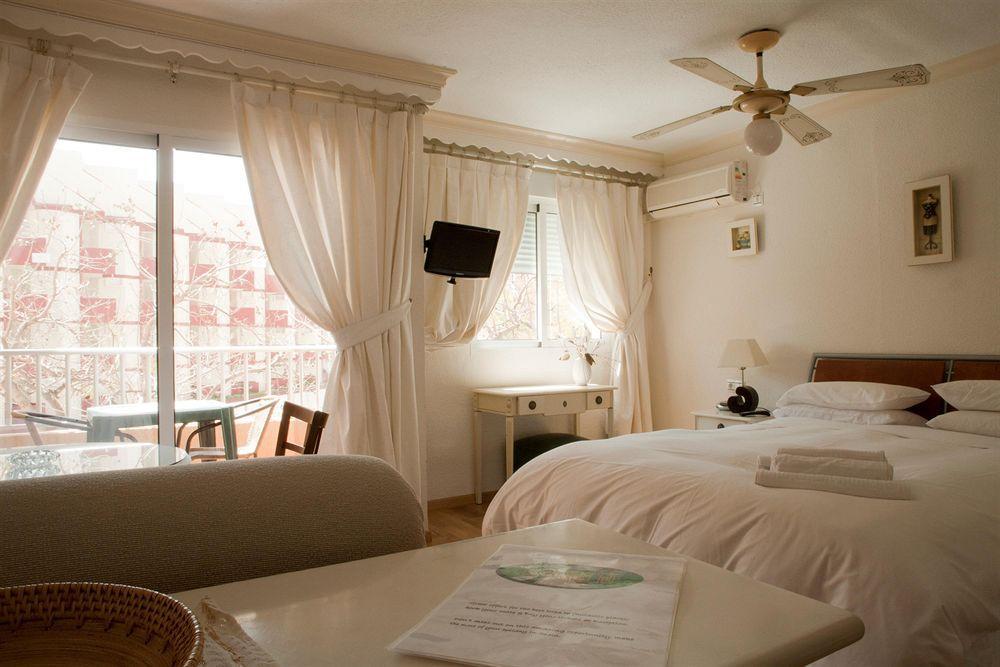 Palm Beach Club Apartamentos Carihuela Torremolinos Bagian luar foto